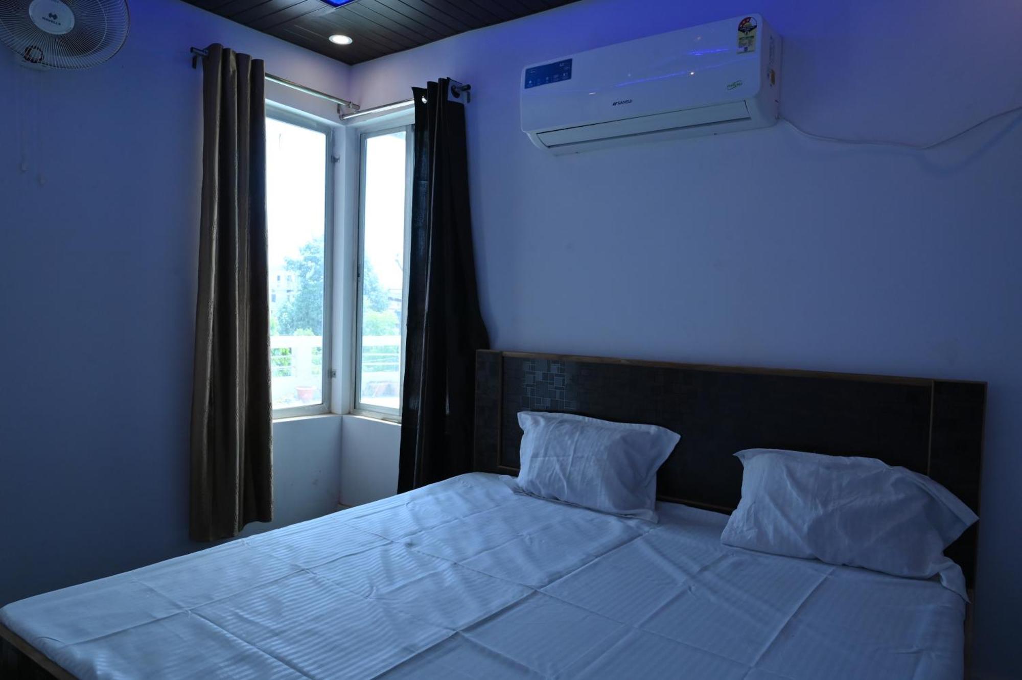 Privyrooms Gorakhpur Exterior foto
