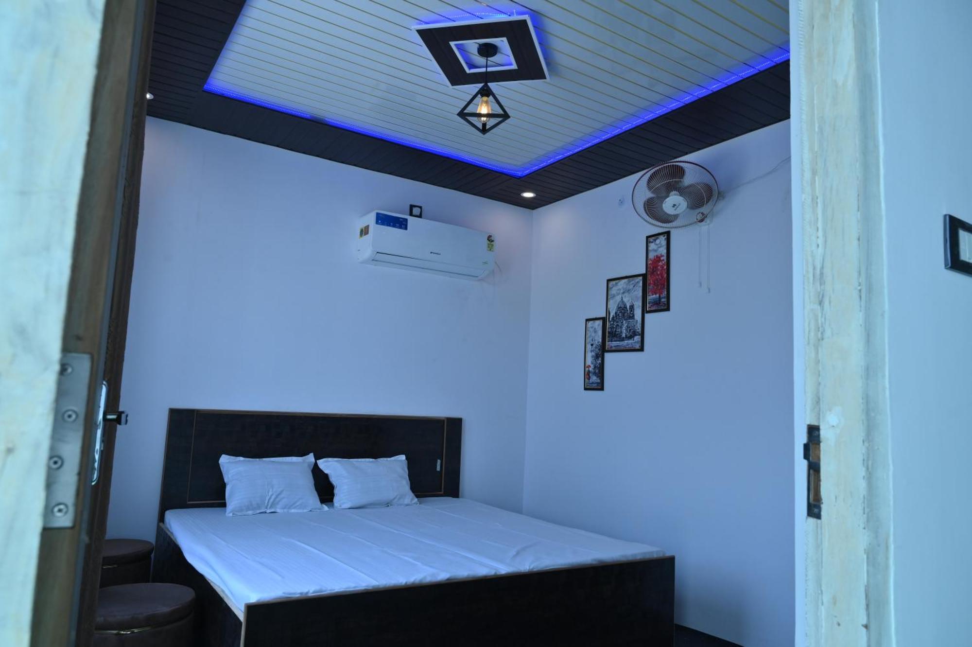 Privyrooms Gorakhpur Exterior foto