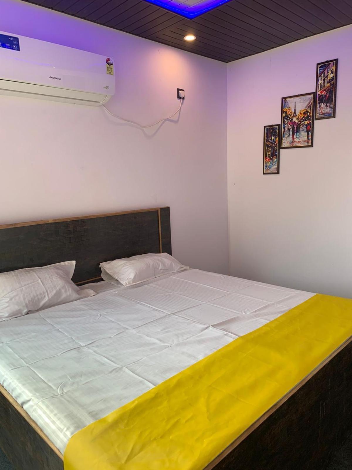 Privyrooms Gorakhpur Exterior foto